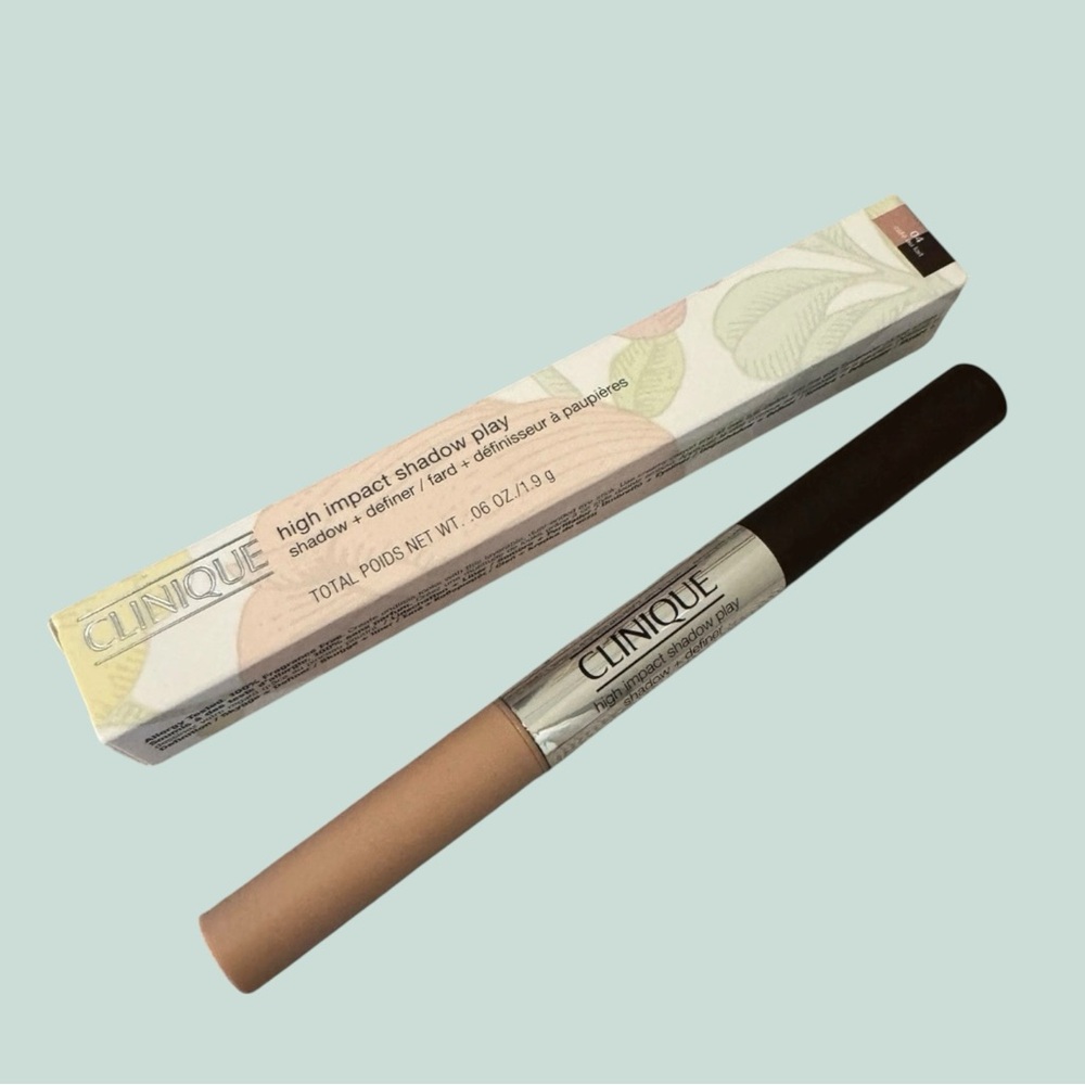Clinique   High Impact Shadow Play Eye Shadow + Definer-04 Cafe au lait NIB